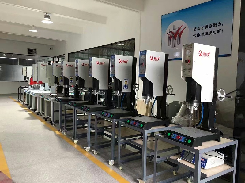 告别胶水与螺丝：超声波塑料焊接机如何重塑现代制造业？